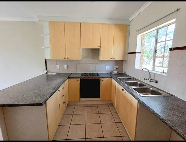 2 BEDROOM PROPERTY TO RENT IN MONAVONI